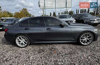 Седан BMW 3 Series 2019 в 