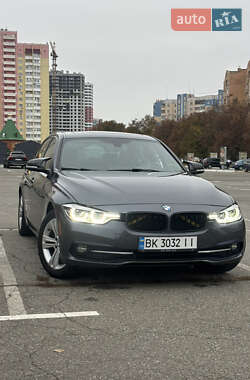 Седан BMW 3 Series 2015 в Броварах