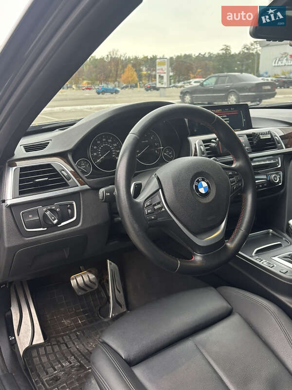 Седан BMW 3 Series 2015 в Броварах