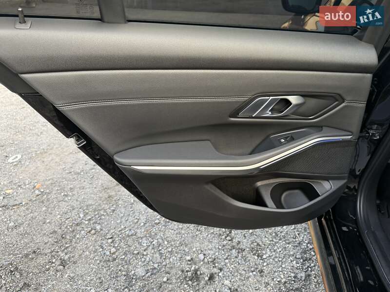Седан BMW 3 Series 2020 в Гнивани фото 36 Седан BMW 3 Series 2020 в Гнивани