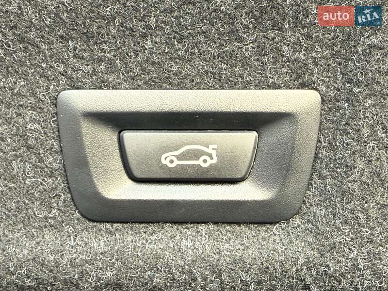 Седан BMW 3 Series 2020 в Гнивани фото 45 Седан BMW 3 Series 2020 в Гнивани