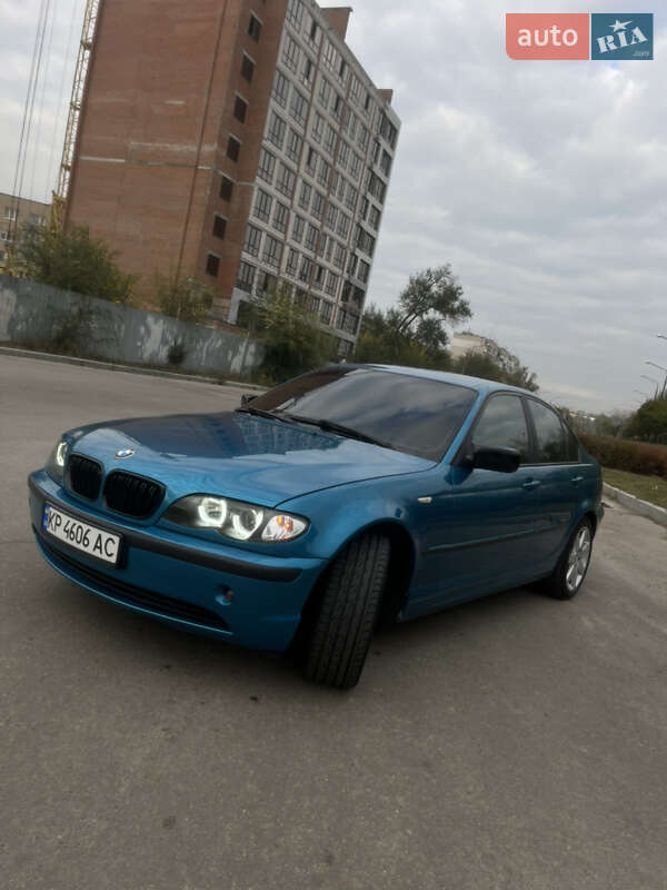 Седан BMW 3 Series 2002 в Запорожье