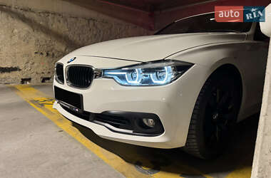 Седан BMW 3 Series 2017 в Києві