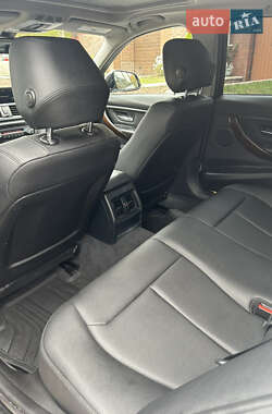 Седан BMW 3 Series 2015 в 