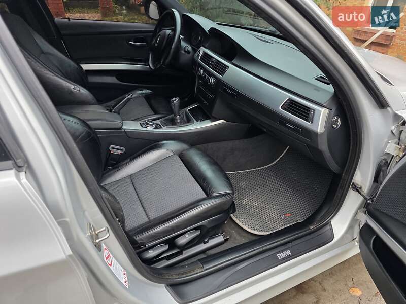 Универсал BMW 3 Series 2009 в Бердичеве фото 7 Универсал BMW 3 Series 2009 в Бердичеве