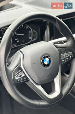 Седан BMW 3 Series 2021 в 