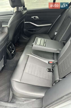 Седан BMW 3 Series 2021 в 