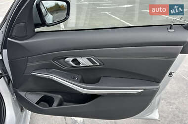 Седан BMW 3 Series 2021 в 