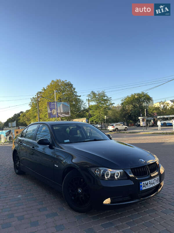 Седан BMW 3 Series 2006 в Івано-Франківську фото 4 Седан BMW 3 Series 2006 в Івано-Франківську