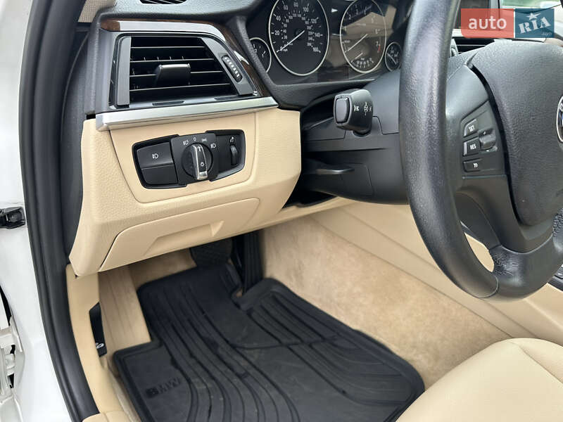 Седан BMW 3 Series 2015 в Києві фото 9 Седан BMW 3 Series 2015 в Києві