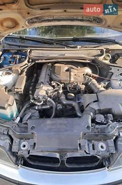 Седан BMW 3 Series 2001 в 