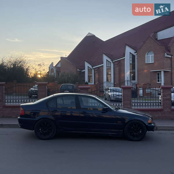 Седан BMW 3 Series 2000 в Хмельницком