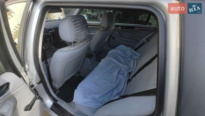 Универсал BMW 3 Series 2003 в Черкассах фото 3 Универсал BMW 3 Series 2003 в Черкассах