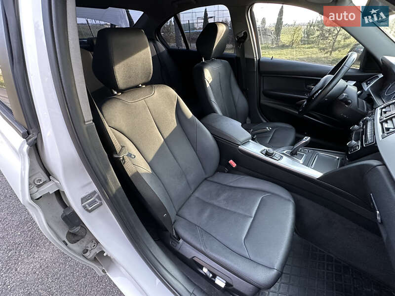 Седан BMW 3 Series 2017 в Ужгороде фото 36 Седан BMW 3 Series 2017 в Ужгороде