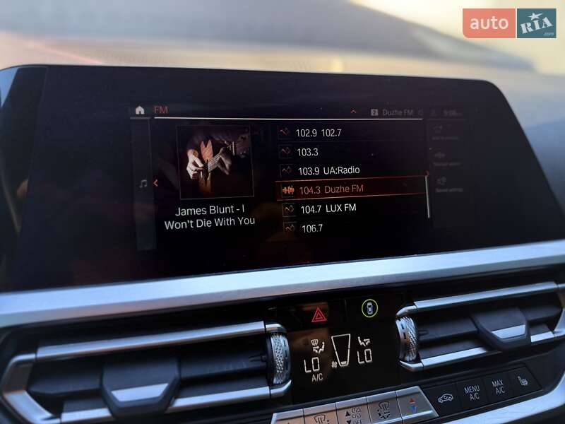 Седан BMW 3 Series 2021 в Львове