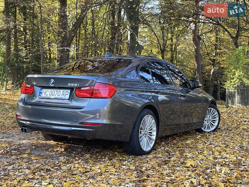 Седан BMW 3 Series 2014 в Трускавці фото 51 Седан BMW 3 Series 2014 в Трускавці