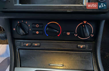 Универсал BMW 3 Series 2002 в  фото 19 Универсал BMW 3 Series 2002 в