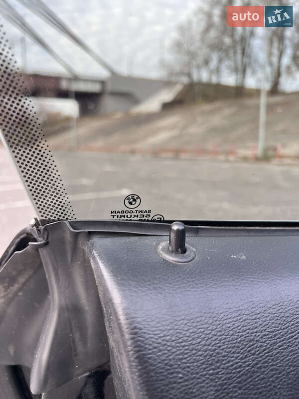 Кабриолет BMW 3 Series 2013 в Киеве фото 30 Кабриолет BMW 3 Series 2013 в Киеве