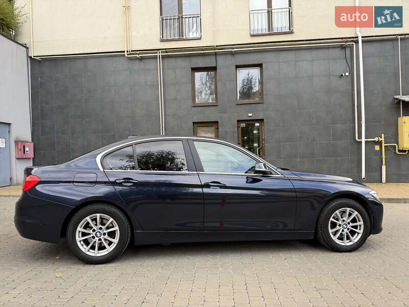 Седан BMW 3 Series 2015 в Києві фото 9 Седан BMW 3 Series 2015 в Києві