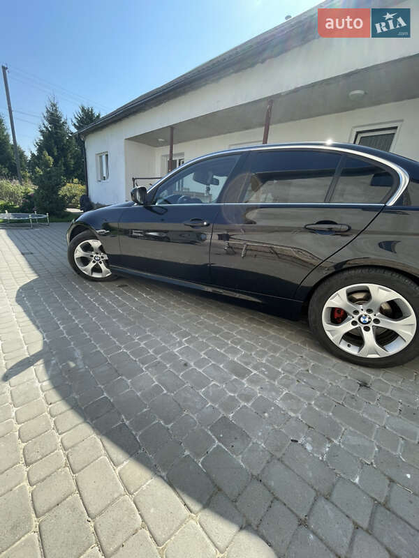Седан BMW 3 Series 2010 в Львове фото 13 Седан BMW 3 Series 2010 в Львове
