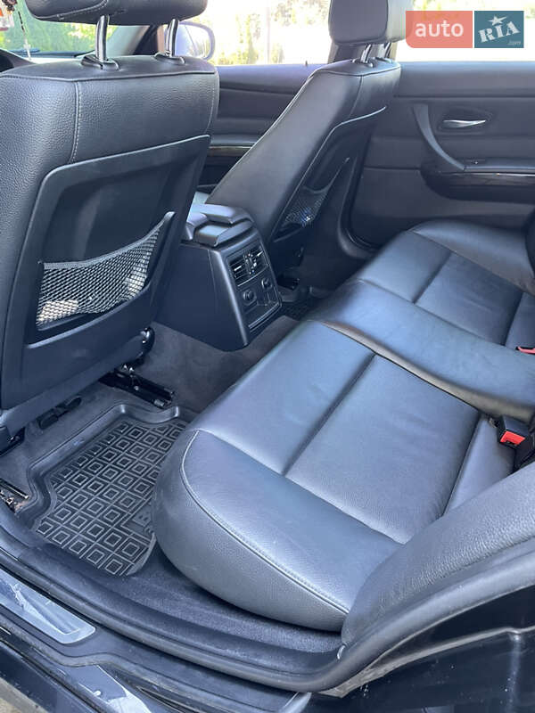 Седан BMW 3 Series 2010 в Львове фото 15 Седан BMW 3 Series 2010 в Львове