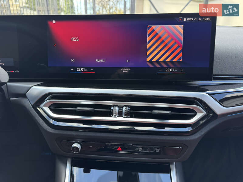 Седан BMW 3 Series 2023 в Львові