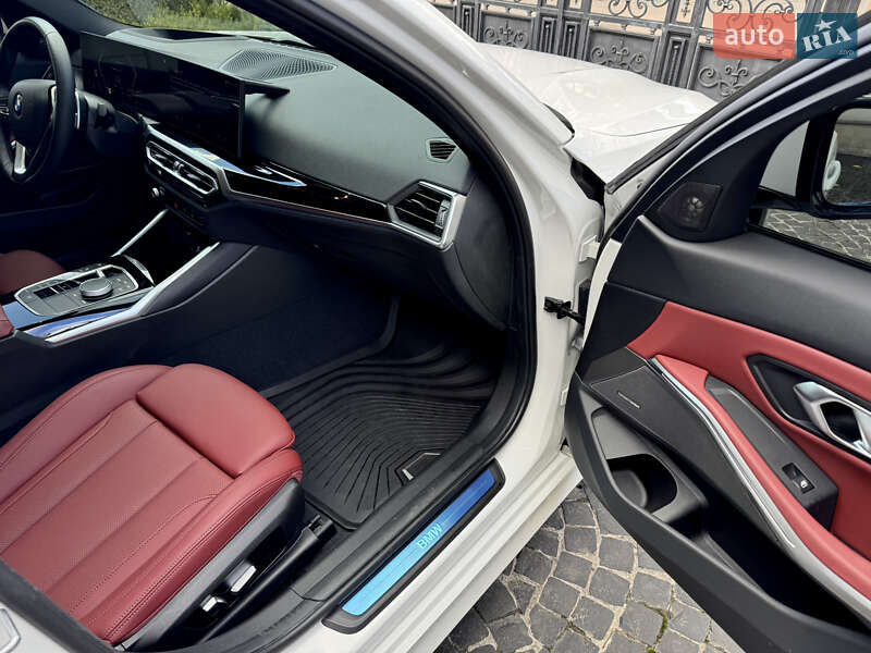 Седан BMW 3 Series 2023 в Львові