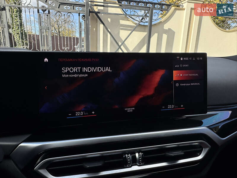 Седан BMW 3 Series 2023 в Львові