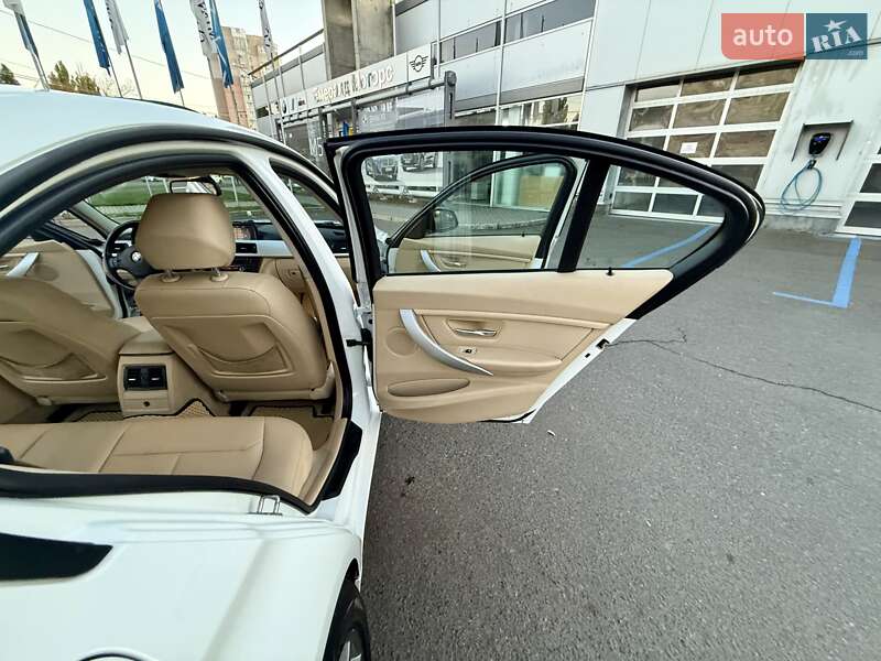 Седан BMW 3 Series 2012 в Одессе фото 45 Седан BMW 3 Series 2012 в Одессе