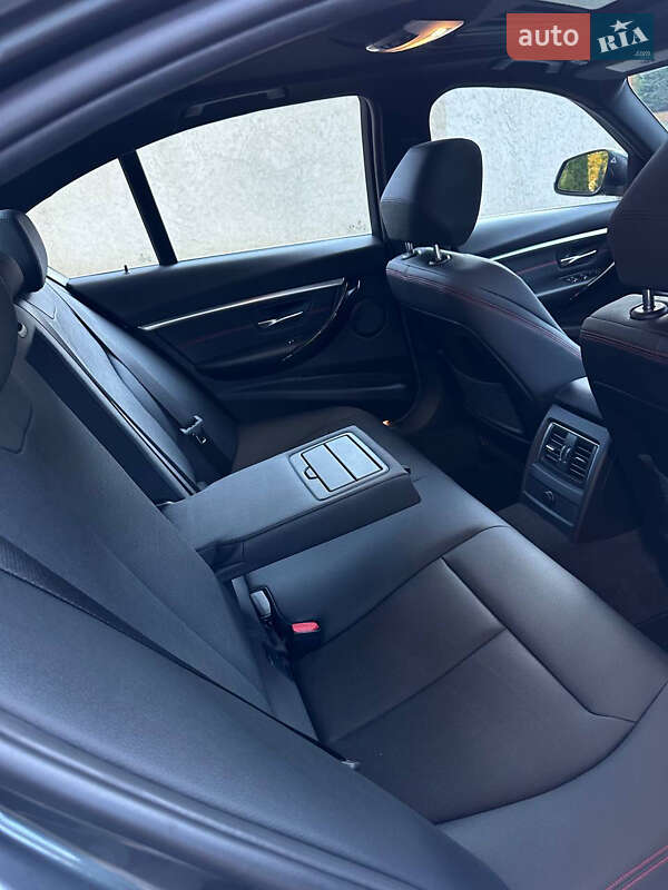 Седан BMW 3 Series 2018 в Одессе фото 15 Седан BMW 3 Series 2018 в Одессе