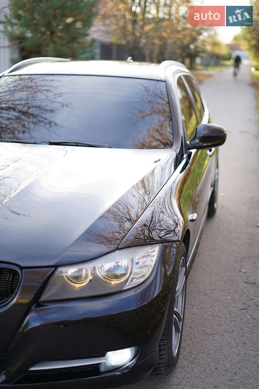 Универсал BMW 3 Series 2011 в Буске фото 8 Универсал BMW 3 Series 2011 в Буске