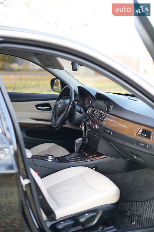 Универсал BMW 3 Series 2011 в Буске фото 35 Универсал BMW 3 Series 2011 в Буске