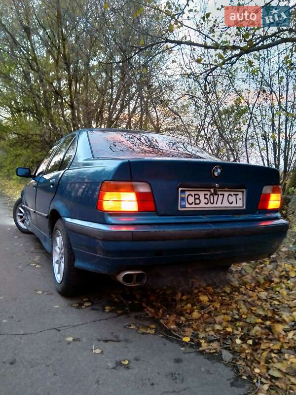 Седан BMW 3 Series 1992 в Талалаевке фото 5 Седан BMW 3 Series 1992 в Талалаевке
