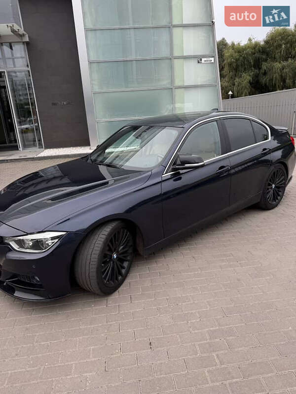 Седан BMW 3 Series 2015 в Хмельницькому