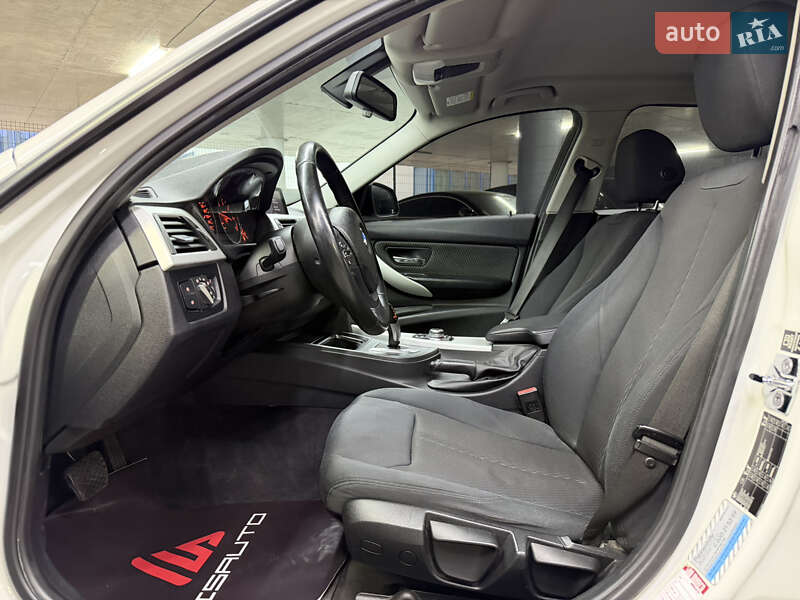 Седан BMW 3 Series 2012 в Одессе