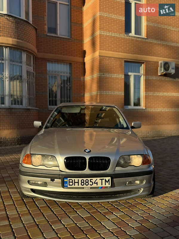 Седан BMW 3 Series 1999 в Одессе