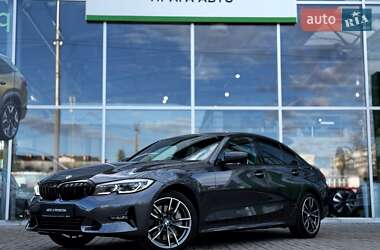Седан BMW 3 Series 2021 в Киеве