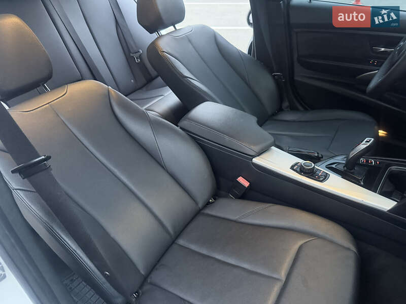 Седан BMW 3 Series 2013 в Киеве фото 22 Седан BMW 3 Series 2013 в Киеве