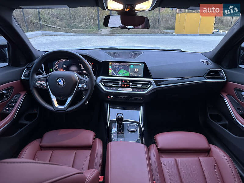 Седан BMW 3 Series 2022 в Виннице