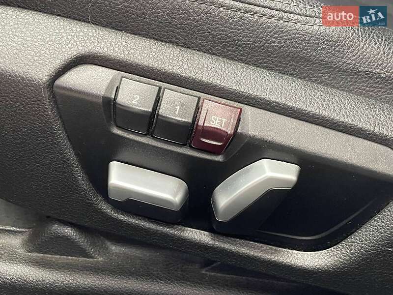 Седан BMW 3 Series 2017 в Киеве фото 39 Седан BMW 3 Series 2017 в Киеве