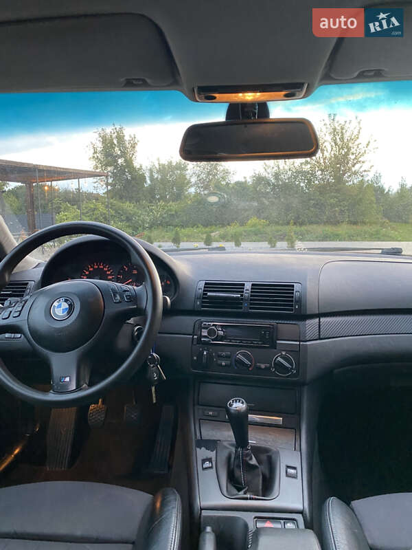 Седан BMW 3 Series 2004 в Ровно