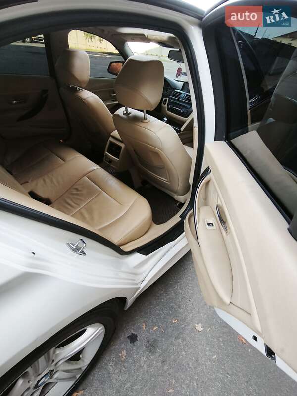 Седан BMW 3 Series 2012 в Киеве фото 9 Седан BMW 3 Series 2012 в Киеве