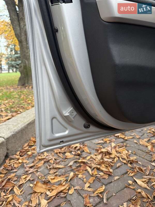 Универсал BMW 3 Series 2006 в Конотопе фото 11 Универсал BMW 3 Series 2006 в Конотопе