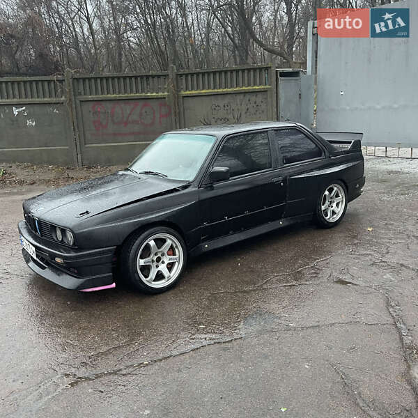Купе BMW 3 Series 1986 в Киеве