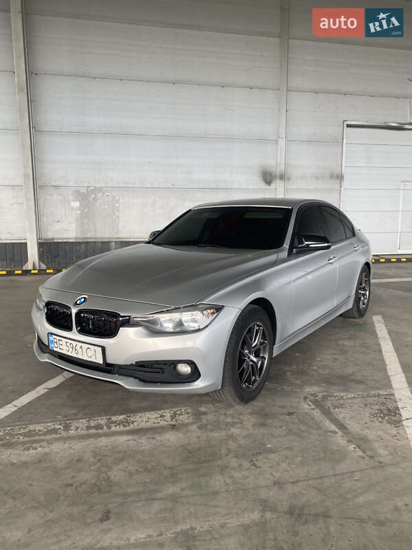 Седан BMW 3 Series 2015 в Ровно фото 2 Седан BMW 3 Series 2015 в Ровно