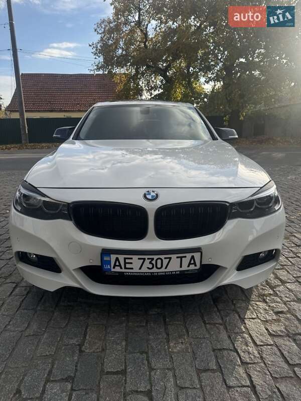 BMW 3 Series 2015