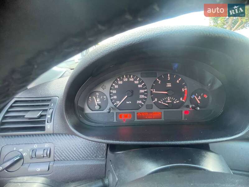 Универсал BMW 3 Series 2004 в Киверцах фото 15 Универсал BMW 3 Series 2004 в Киверцах