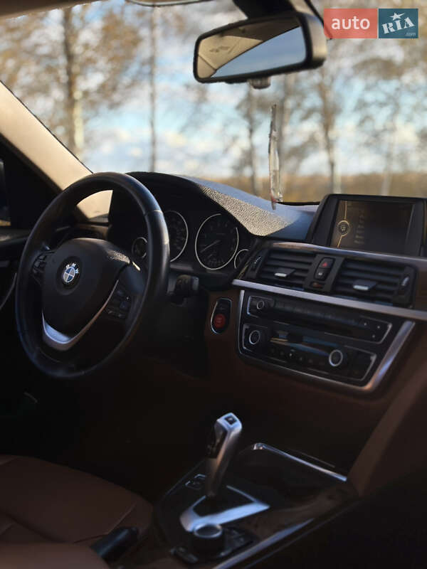 Седан BMW 3 Series 2013 в Вінниці