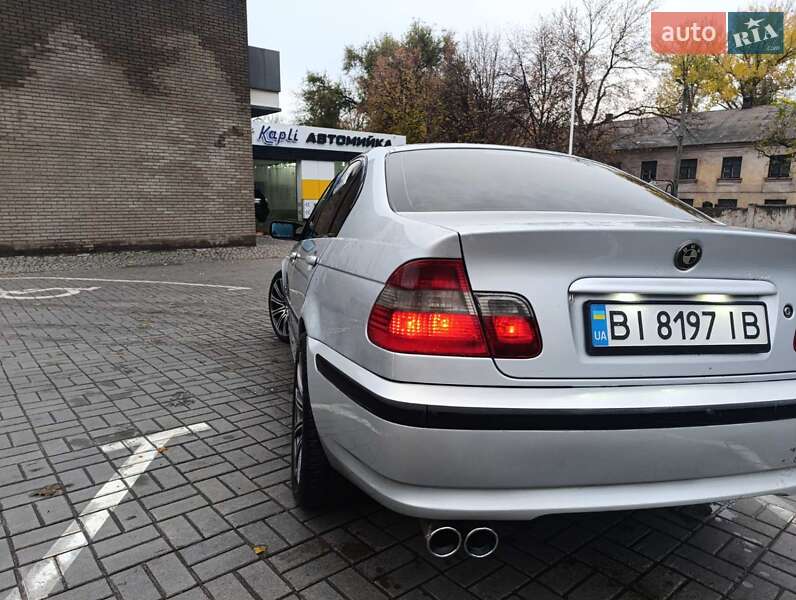 Седан BMW 3 Series 2002 в Каменском