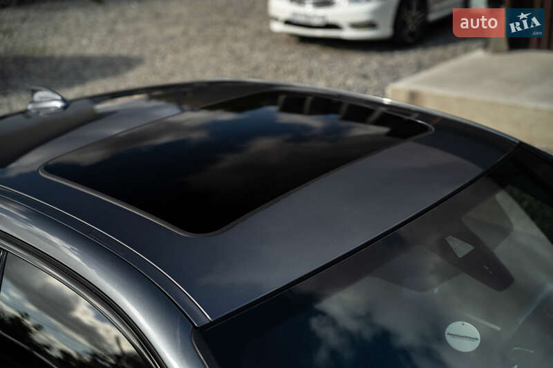 Седан BMW 3 Series 2019 в Черновцах